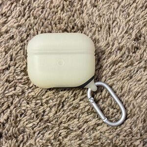 Catalyst silicone glow in the dark AirPods Pro 1/2 Case